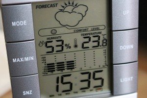 weather-station-572856_960_720